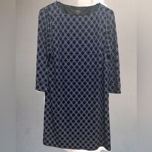 Laundry by Shelli Segal Navy and White Geometric Dress